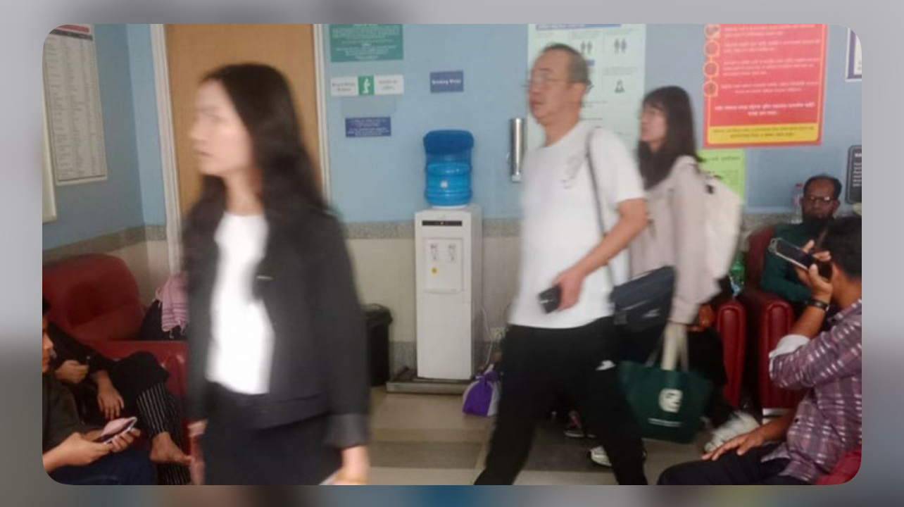 খালেদা জিয়ার চিকিৎসায় এভারকেয়ারে এলেন বিদেশি মেডিকেল টিম 12882_IMG_6009.jpeg