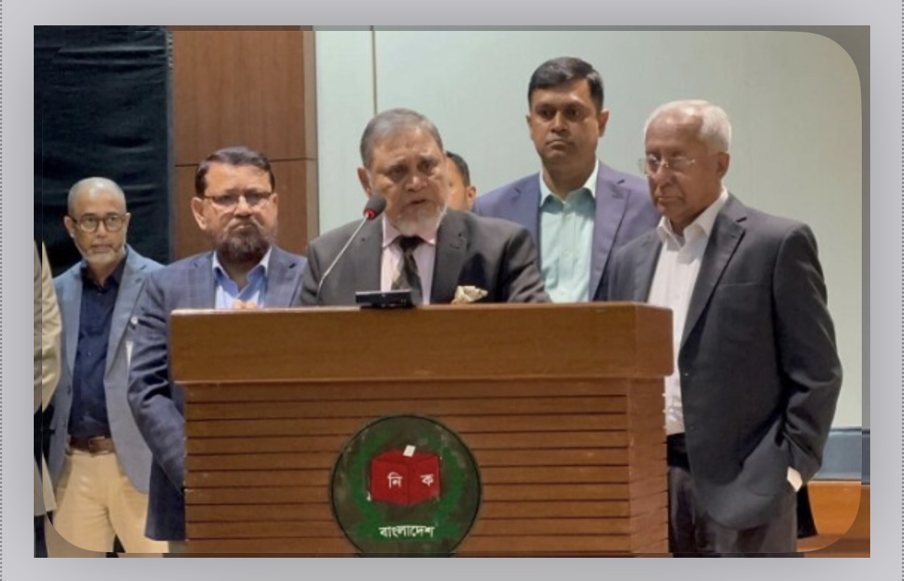 সোশ্যাল মিডিয়ায় ১২টা বাজিয়ে দিচ্ছে: প্রধান নির্বাচন কমিশনার 13731_IMG_0924.jpeg