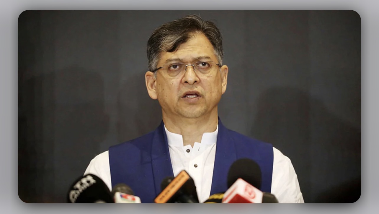 ১০ হাজার পুলিশ নিয়োগ দেওয়া হবে: স্বরাষ্ট্রমন্ত্রী 14408_IMG_4891.jpeg