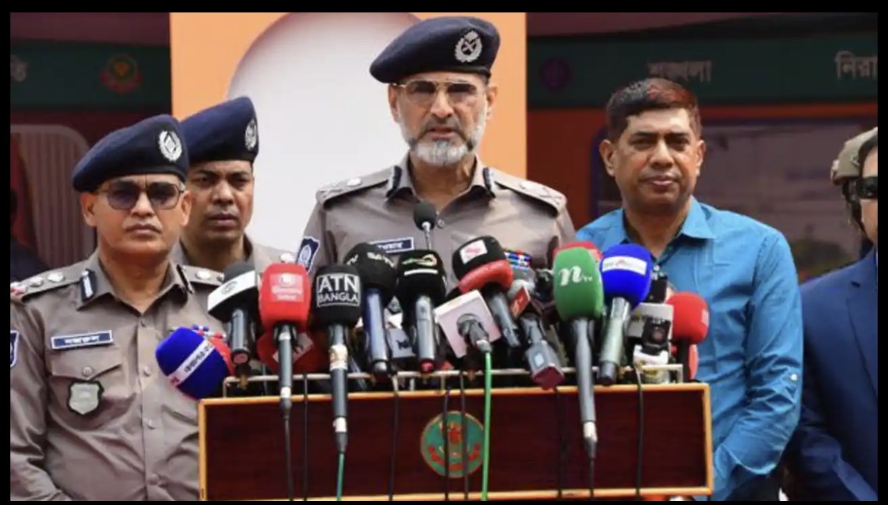 ডিএমপি কমিশনারের দায়িত্বে মো. সরওয়ার 14413_IMG_4915.jpeg