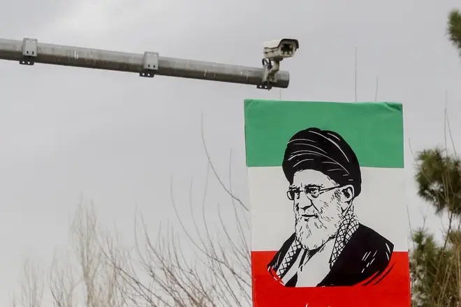 খামেনির হত্যার বহু বছর আগেই তার ওপর নজরদারির জন্য, ‘তেহরানের প্রতিটি ট্রাফিক ক্যামেরা হ্যাক করেছিল’ মোসাদ 14512_796741.jpeg