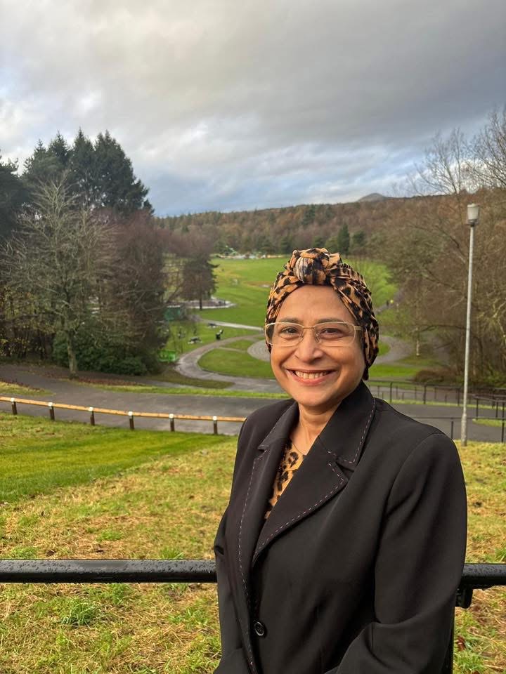 স্কটল্যান্ডে প্রথম বাংলাদেশি নারী হিসেবে এমএসপি প্রার্থী হলেন আফিফা খানম 14620_8dbfdf53-a488-4725-aa50-1aec4a67a2a2.jpeg