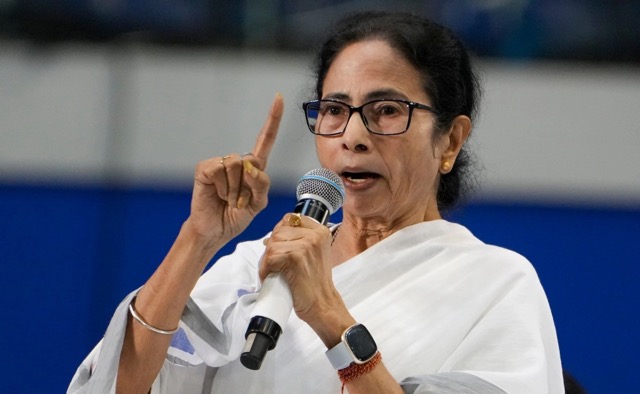 সেই খুনির নাম বললে বাংলাদেশ উত্তাল হয়ে যাবে: মমতা 15643_momota.jpg