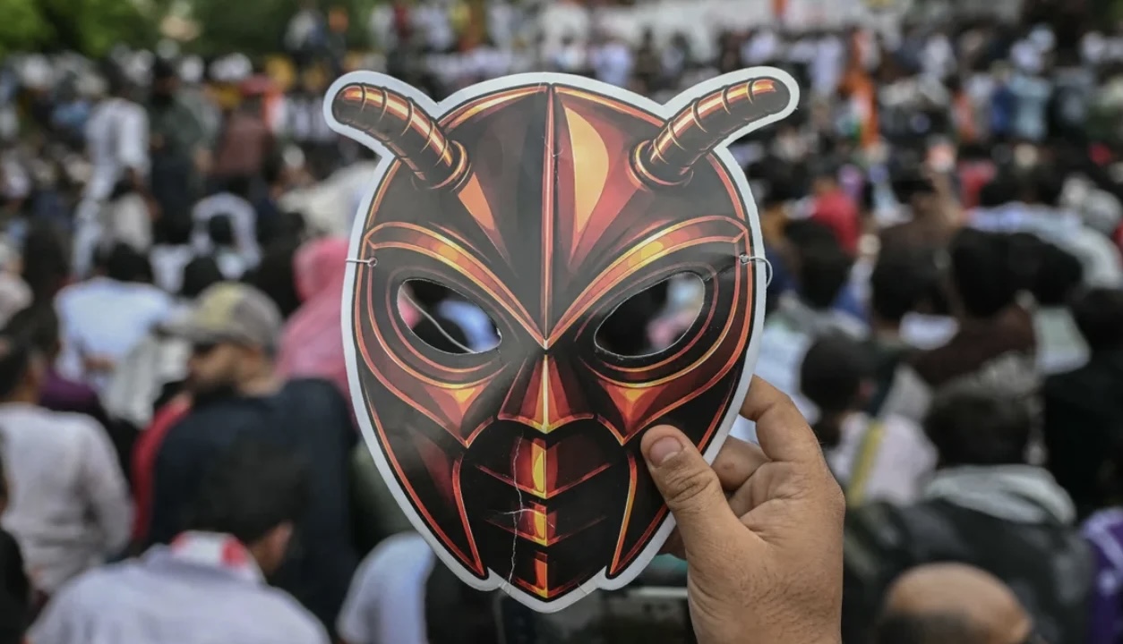 সব ‘ককরোচ’ একযোগে বেড়িয়ে এলে কী ঘটবে ভারতে 15708_IMG_4979.jpeg