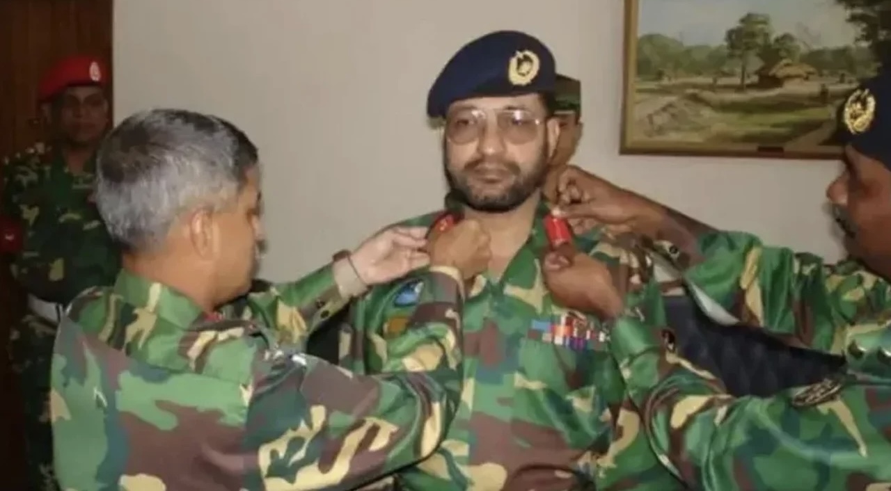 আযমীসহ প্রতিহিংসার শিকার ১৫০ সেনা কর্মকর্তাকে আর্থিক প্রণোদনার সিদ্ধান্ত 15947_IMG_7126.jpeg