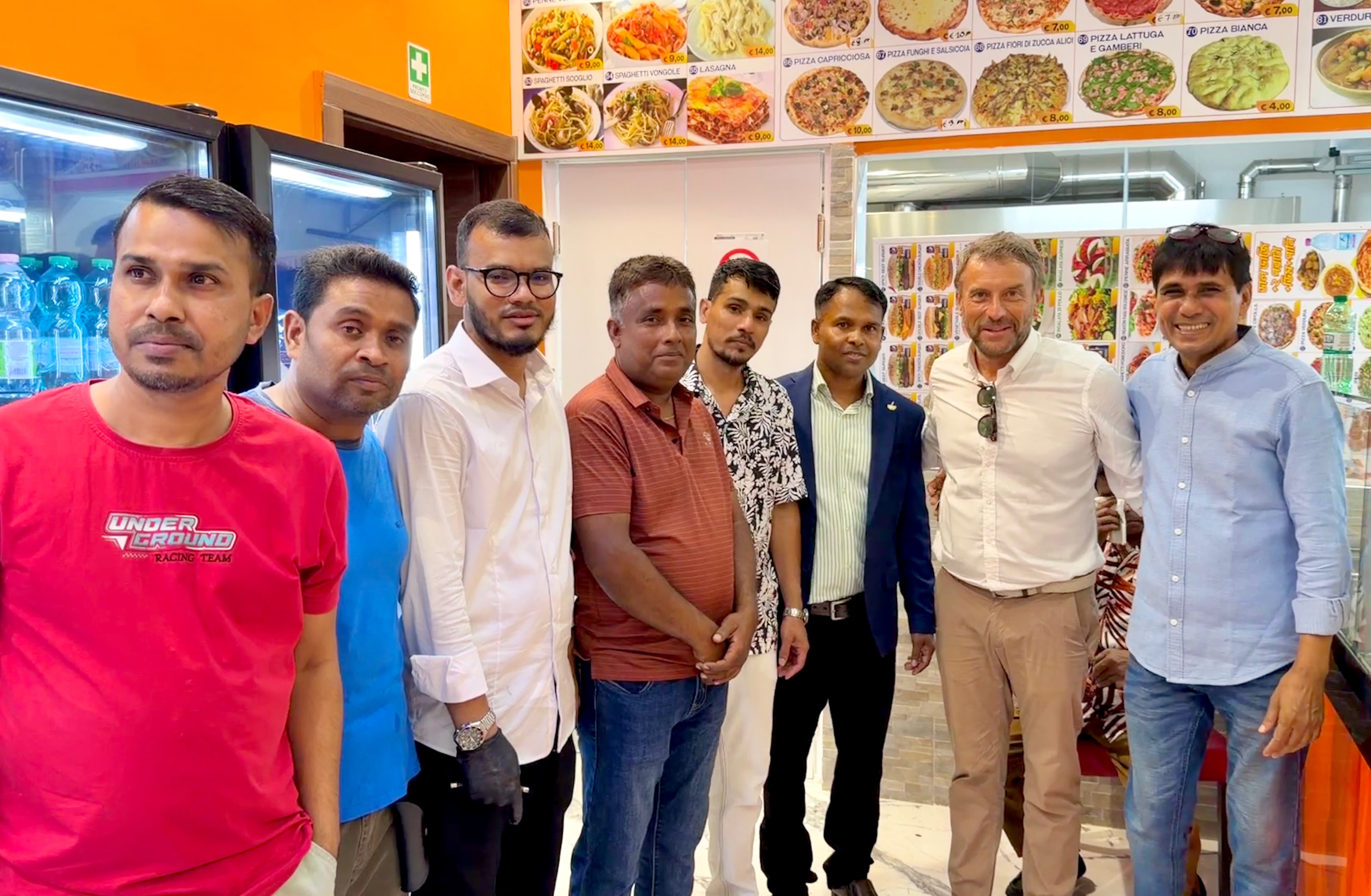ইতালির রোমে কর্নেলিয়ায় ‘আল মাদিনা কেবাব অ্যান্ড রেস্টুরেন্ট’-এর বর্ণাঢ্য উদ্বোধন 16225_3938f55c-842d-4ffa-8ead-22d98f364392.jpeg