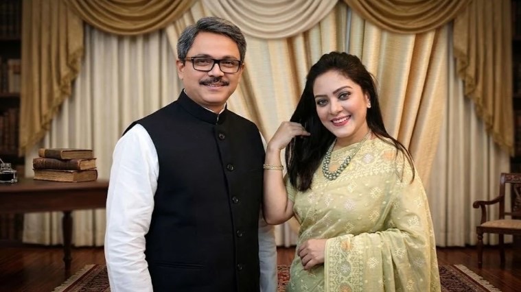 সিলভিয়াকে নিয়ে কলকাতায় বিলাসী জীবন সাবেক পররাষ্ট্র প্রতিমন্ত্রী শাহরিয়ারের, টাকা আসে যেভাবে 17243_351f053c98b1ffcfe01a92bedfda4756.jpeg