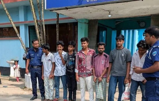 ঝটিকা মিছিল থেকে নিষিদ্ধ ছাত্রলীগের ৮ নেতাকর্মী গ্রেপ্তার 17386_IMG_1439.jpeg